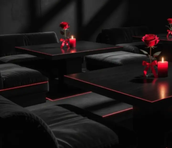 Sötét, elegáns privát esemény dekoráció vörös akcentusokkal a Magyoris lounge-ban.